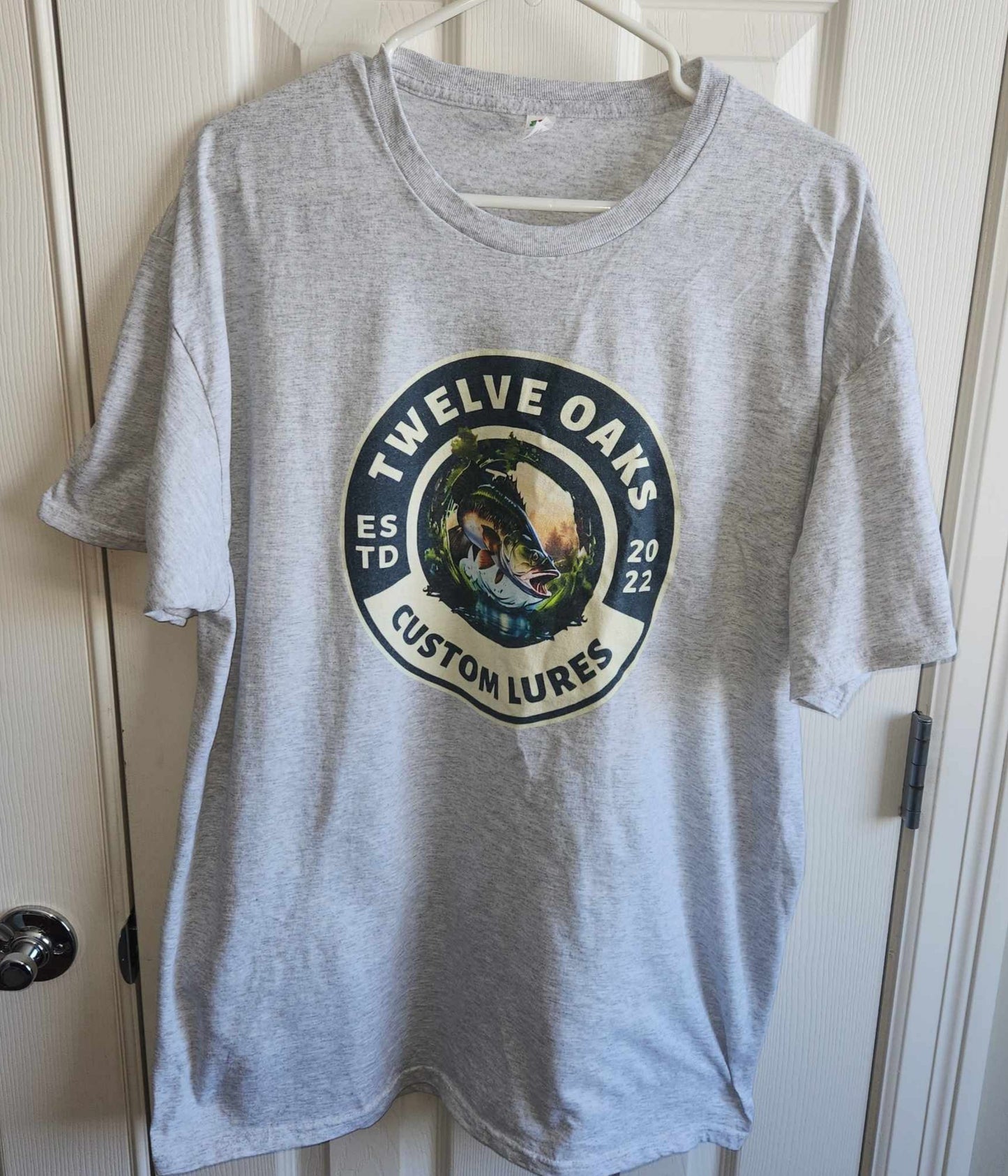 Twelve Oaks Custom Lures T Shirt. EXTRA LARGE