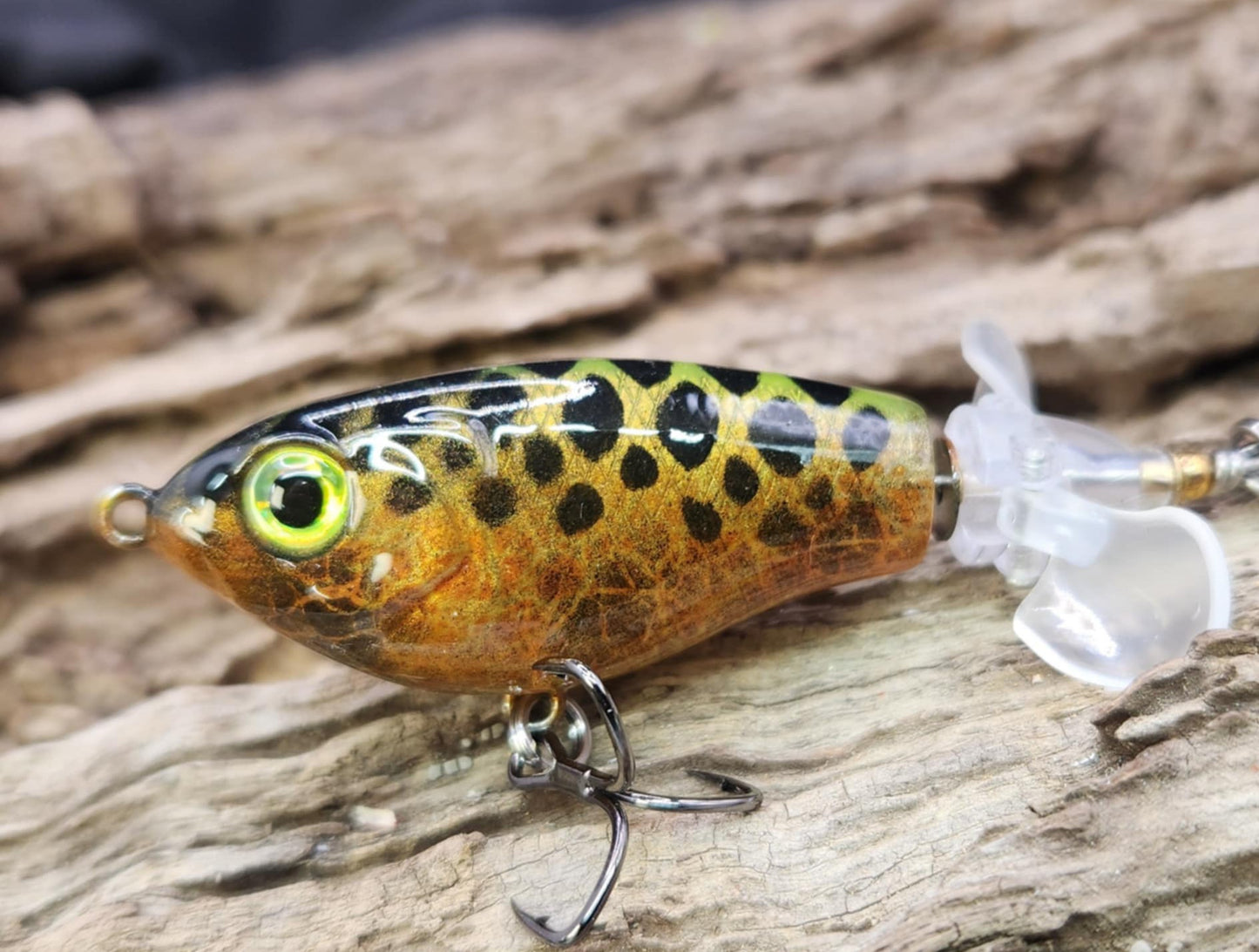 JDM Luxxe Avenge Prop 80